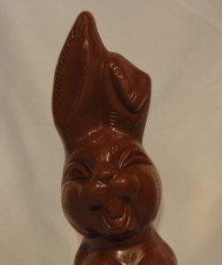 Carter, de lachende haas in melkchocolade