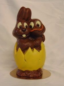 Koppeltje in ei in melkchocolade