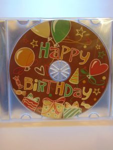 VDV Chocolaterie Chocolade Melk Happy Birthday CD in chocolade online bestellen