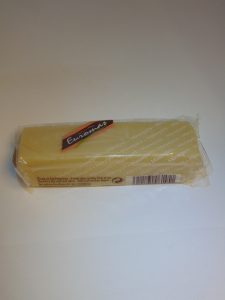 Marsepein zonder chocolade 150g Marsepein zonder chocolade 100g Marsepein zonder chocolade VDV Chocolaterie sint Sint Maarten Sinterklaas ander lekkers marsepein reep 150g