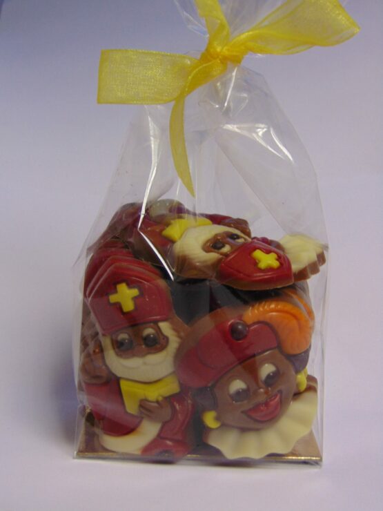 Caraques sint en piet in melkchocolade VDV_Chocolaterie_sint_Sint_ Maarten_Sinterklaas_chocolade_caraques_sint_of_piet_melkchocolade VDV Chocolaterie sint Sint Maarten Sinterklaas chocolade caraques sint en piet melkchocolade_