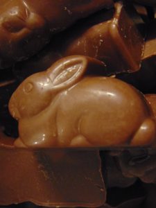 Zoodiertjes in melkchocolade gevuld met praliné Zoodiertjes gevuld met praliné VDV Chocolaterie sint Sint Maarten Sinterklaas chocolade zoodiertjes melkchocolade praliné