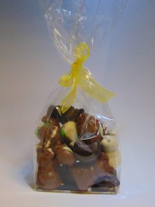 Chocoladen figuurtjes met praliné VDV Chocolaterie