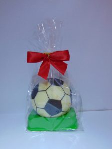Voetballetje in witte chocolade