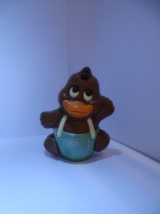 Crispin, het kuikentje met het gekleurde broekje