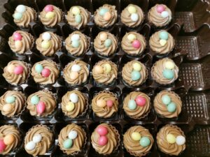 Vogelnestjes in melkchocolade
