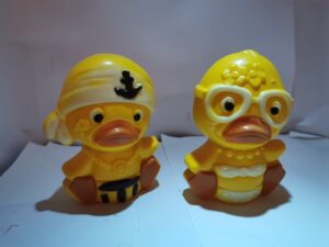 Baby piraat en genie in witte chocolade