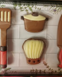 Keukenset in melkchocolade