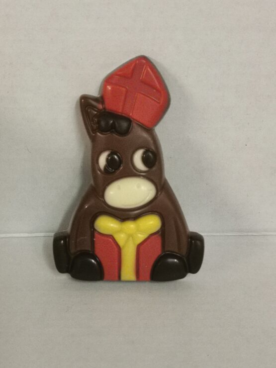 Het paard van de sint caraques in melkchocolade