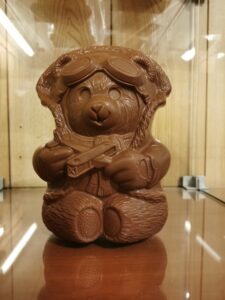 Louis, de pilootbeer in melkchocolade